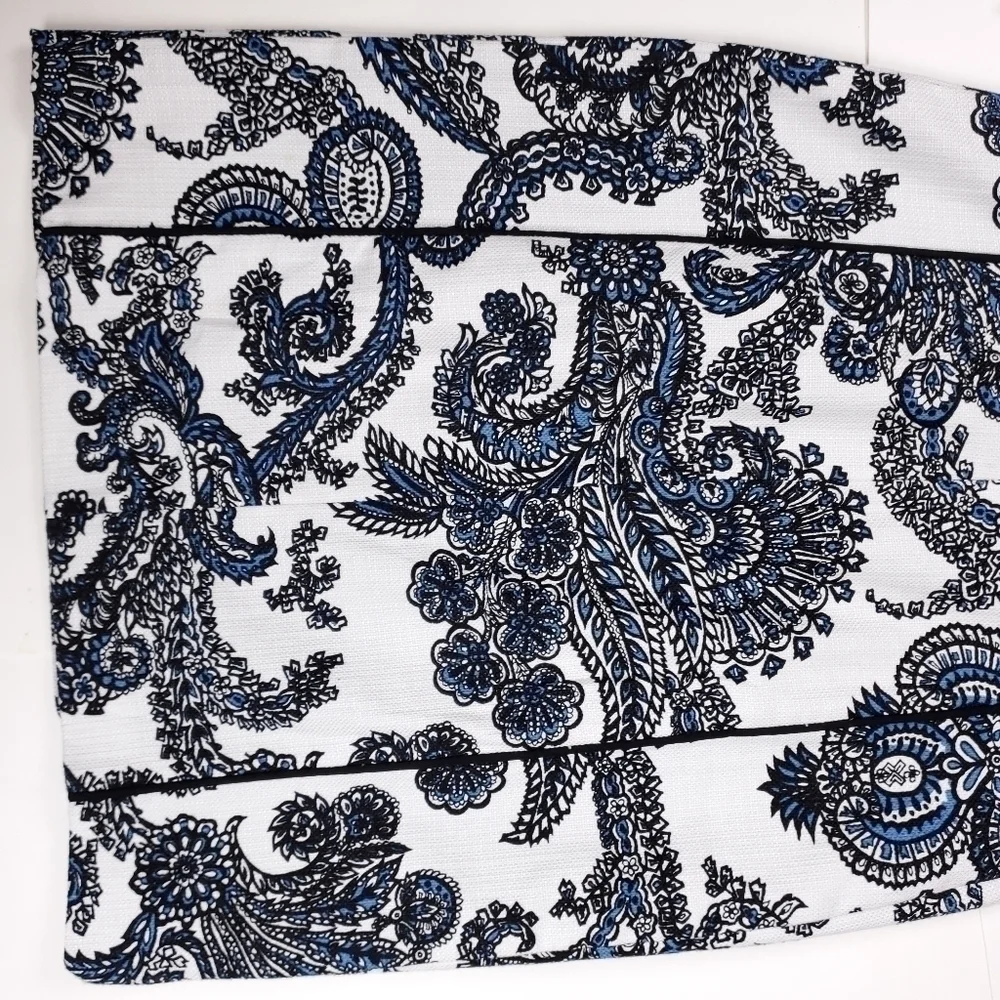 Talbots White Blue Black Paisley Modal Blend Dress Size 2p - Picture 15 of 15